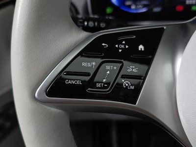 2023 Mercedes-BENZ EQE thumbnail 21