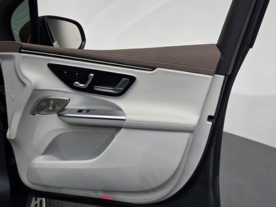 2023 Mercedes-BENZ EQE thumbnail 14