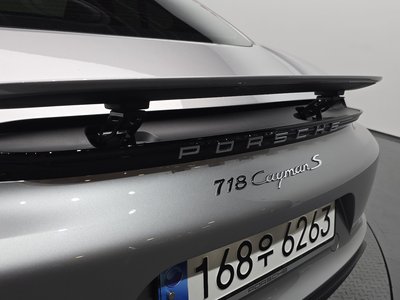 2020 Porsche 718 缩略图 29