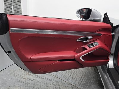 2020 Porsche 718 缩略图 14