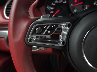 2020 Porsche 718 缩略图 32