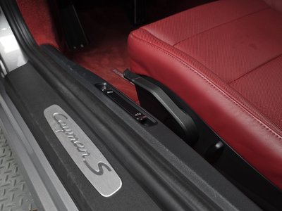 2020 Porsche 718 缩略图 30