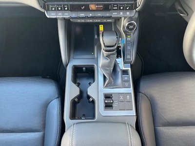 TOYOTA LAND CRUISER 250 - 10