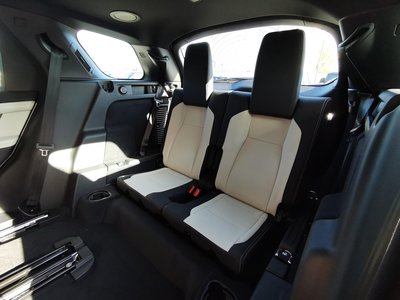 LAND ROVER DISCOVERY SPORT - 3