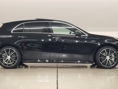 صورة 9 لـ 2025 Mercedes-BENZ A-CLASS AMG