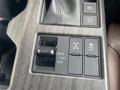 2024 Toyota LAND CRUISER 250 — миниатюра 11