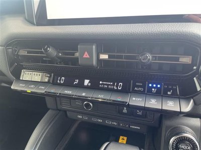 2024 Toyota LAND CRUISER 250 — миниатюра 27