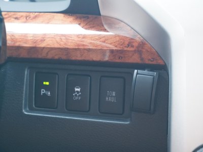 2013 Toyota TUNDRA — фото 39