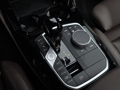 صورة 9 لـ 2024 BMW X4