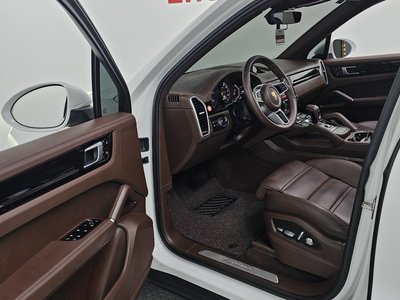 PORSCHE CAYENNE - 10