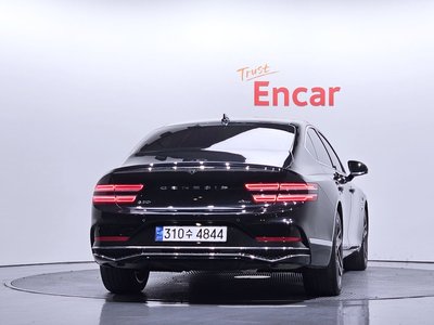 GENESIS G80 (RG3) - 4