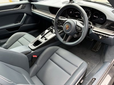 PORSCHE 911 - 9