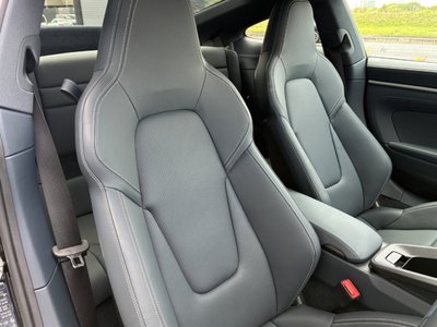 PORSCHE 911 - 10