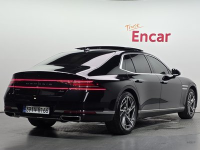 2022 Genesis G90 (RS4) photo 2