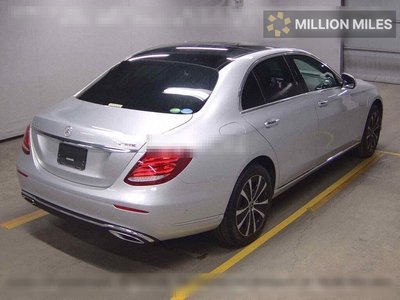 MERCEDES-BENZ E-CLASS - 5