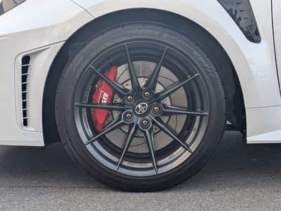 2025 Toyota GR COROLLA — миниатюра 20