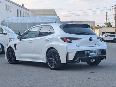 2025 Toyota GR COROLLA — миниатюра 11