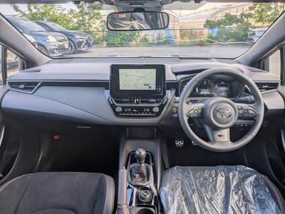 2025 Toyota GR COROLLA — миниатюра 24