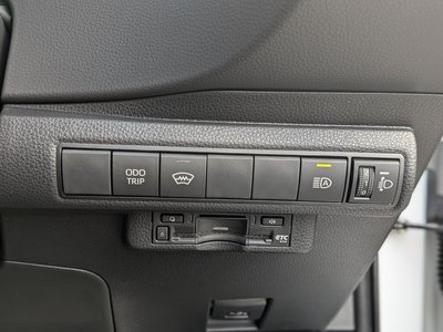2025 Toyota GR COROLLA — миниатюра 33