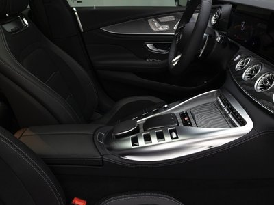 صورة مصغرة 13 لـ 2025 Mercedes-BENZ GT AMG