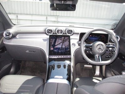 2025 Mercedes-BENZ GLC — фото 9