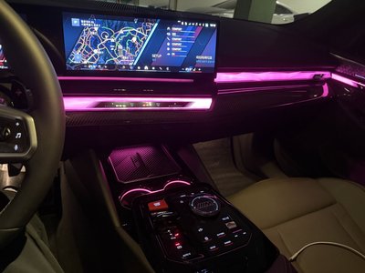 صورة مصغرة 14 لـ 2025 BMW M5