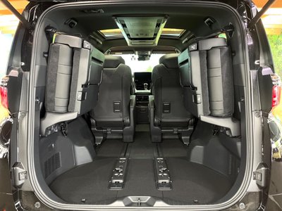 2024 TOYOTA ALPHARD 缩略图 13