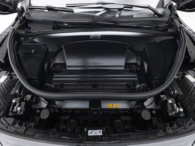 MERCEDES-BENZ EQE - 7