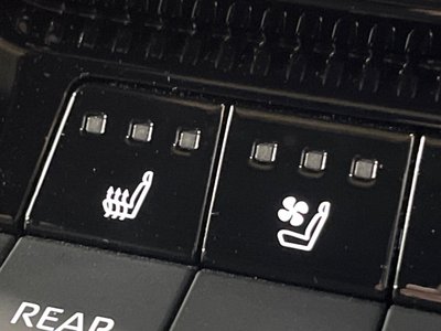 TOYOTA LAND CRUISER 250 - 8