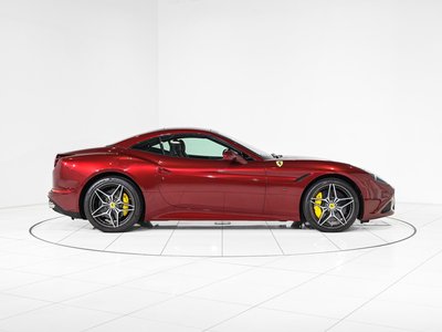 2016 FERRARI CALIFORNIA T — миниатюра 35