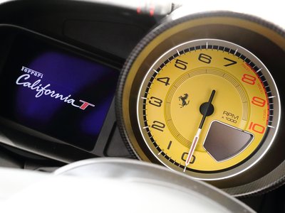 2016 FERRARI CALIFORNIA T — миниатюра 18