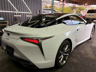 LEXUS LC - 10