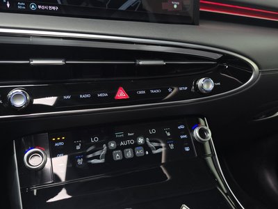 2024 Genesis GV70 缩略图 23