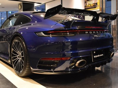PORSCHE 911 - 10