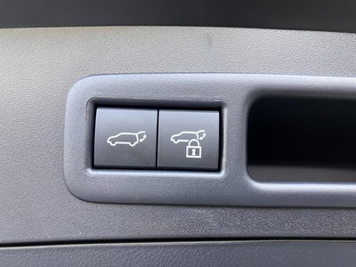 2025 Lexus UX 缩略图 23