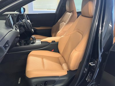2025 Lexus UX 缩略图 18