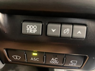 2025 Lexus UX 缩略图 17