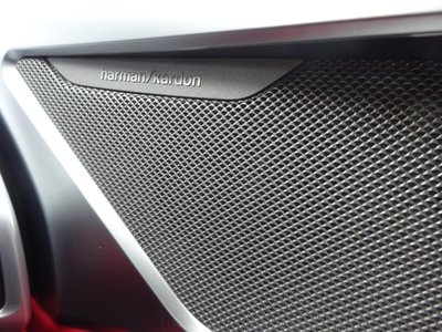 2024 BMW 8 SERIES — миниатюра 32