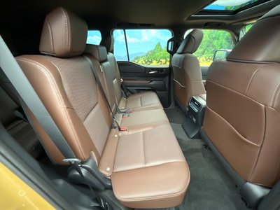 TOYOTA LAND CRUISER 250 - 8