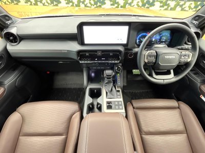 TOYOTA LAND CRUISER 250 - 2