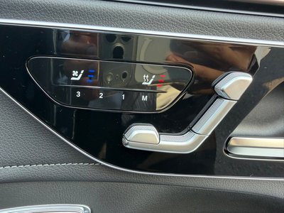 2026 Mercedes-BENZ EQE 缩略图 23