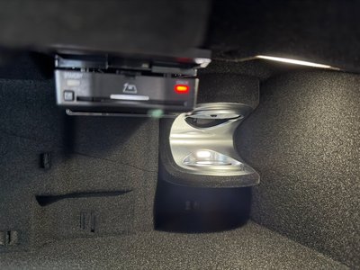 2026 Mercedes-BENZ EQE 缩略图 25