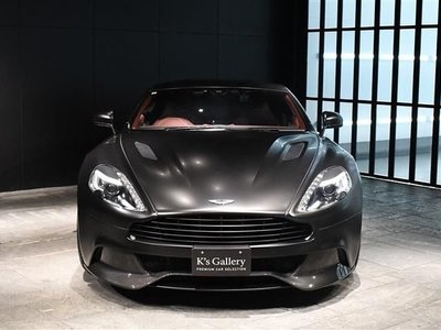 ASTON MARTIN VANQUISH - 2