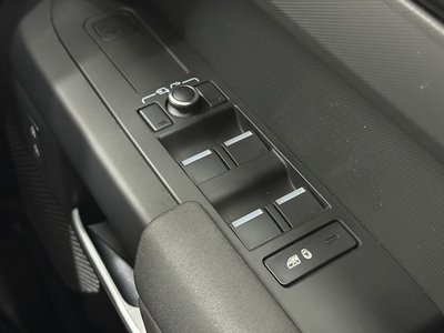 2021 LAND Rover DEFENDER thumbnail 69