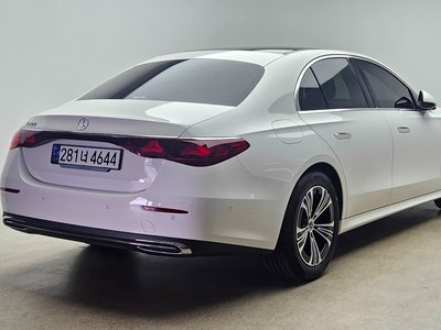 MERCEDES-BENZ E-CLASS - 5