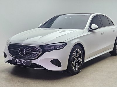 MERCEDES-BENZ E-CLASS - 1