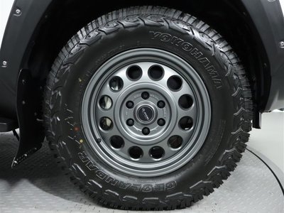 TOYOTA LAND CRUISER 300 - 10