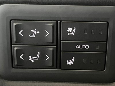 2025 TOYOTA ALPHARD 缩略图 30