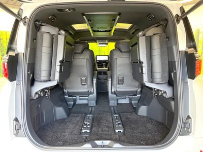 2025 TOYOTA ALPHARD 缩略图 52