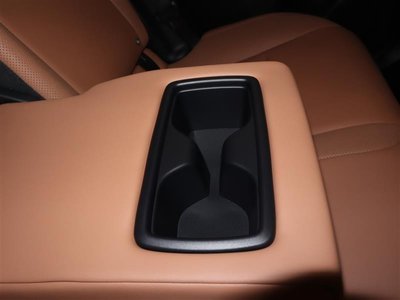 2024 Toyota CROWN SPORT 照片 8